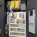 []韩国斗山2米数控立车，型号VTS1620， 卡盘直径1.6米 .